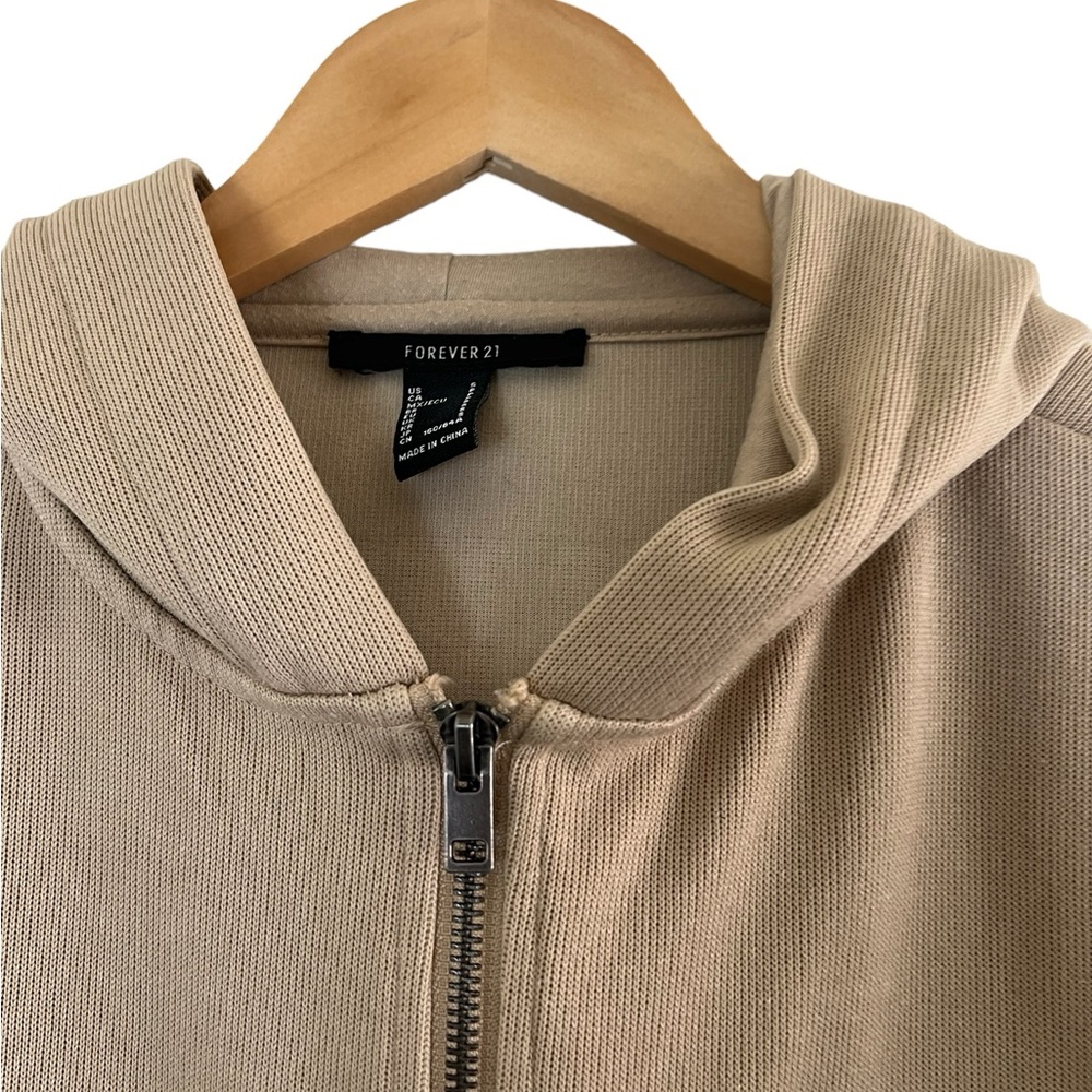 Forever 21 | Los Angeles cropped hoodie full zip jacket junior’s size sm… - Picture 5 of 10